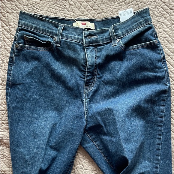 Levi 512 Bootcut ladies Jeans - Picture 3 of 5